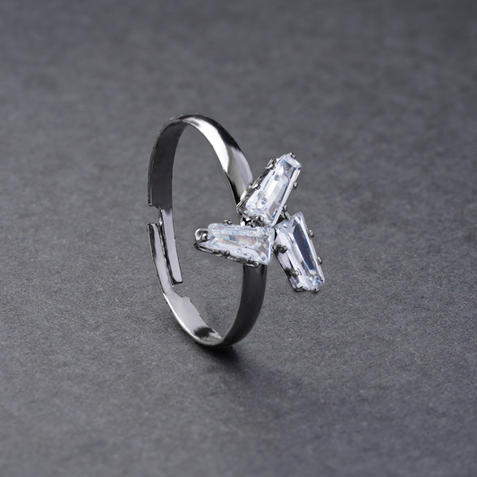 Vesperelle- Stone studded Blackmetal Star Fancy Rings