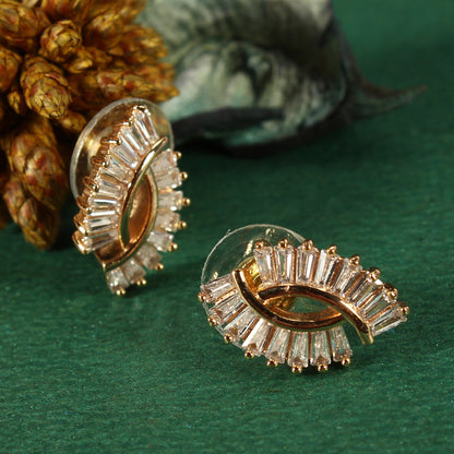 Aurinelle- Stone Studded Zirconia Stud Earrings