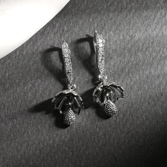 Nyra- Stone studded stud earrings