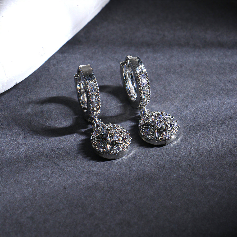 Astrae- Stone studded stud earrings