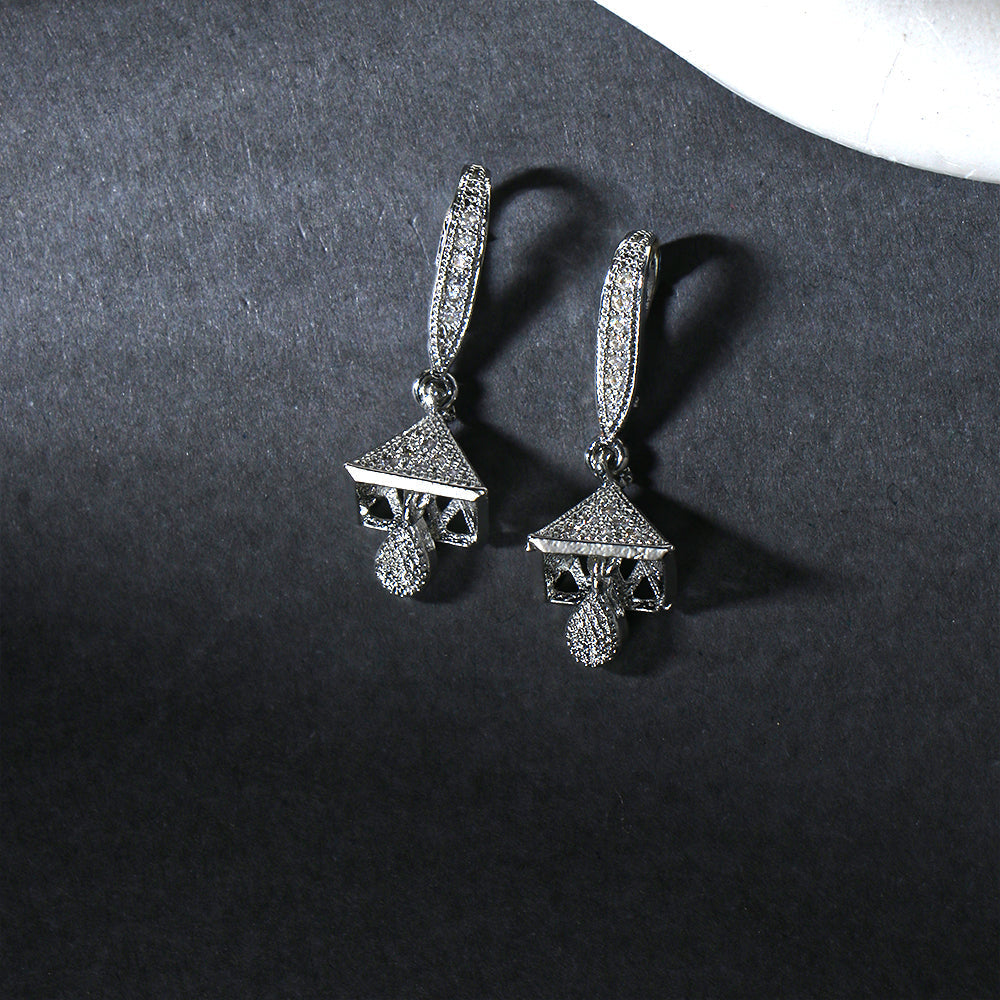 Celest- Stone studded stud earrings