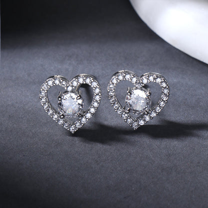 Vire Gold- Stone studded stud earrings