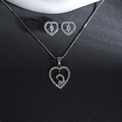Solune- Stone studded neckpiece set